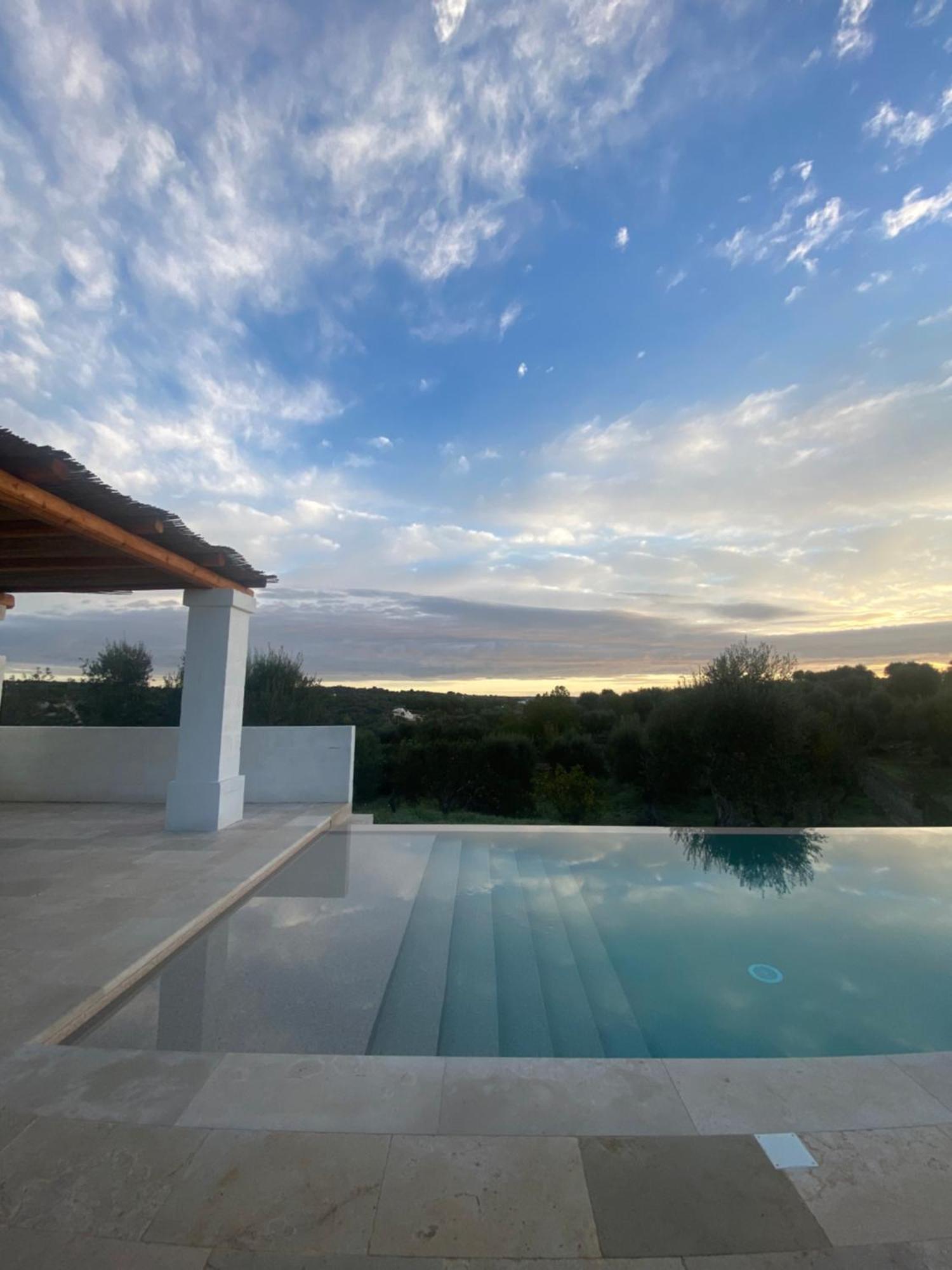 Villa Trulli Cicerali , Trulli Design Con Piscina Panoramica à Ostuni Extérieur photo